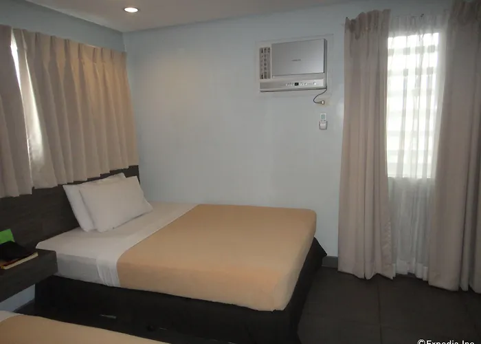 Hotel R Mabolo 3*
