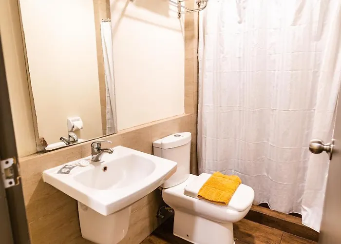 R Mabolo 3* Cebu