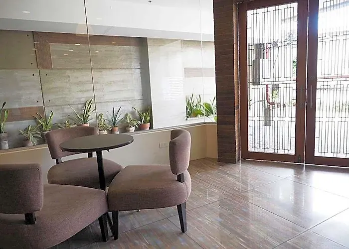 R Mabolo Hotell Cebu